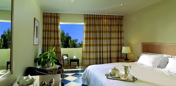 Brīvdienas jūras ieskautajā Krētā, 5-zvaigžņu viesnīcā OUT OF THE BLUE RESORT! 5
