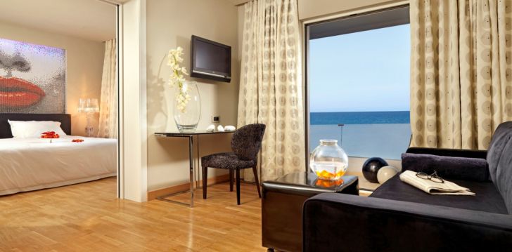 Brīvdienas jūras ieskautajā Krētā, 5-zvaigžņu viesnīcā OUT OF THE BLUE RESORT! 12