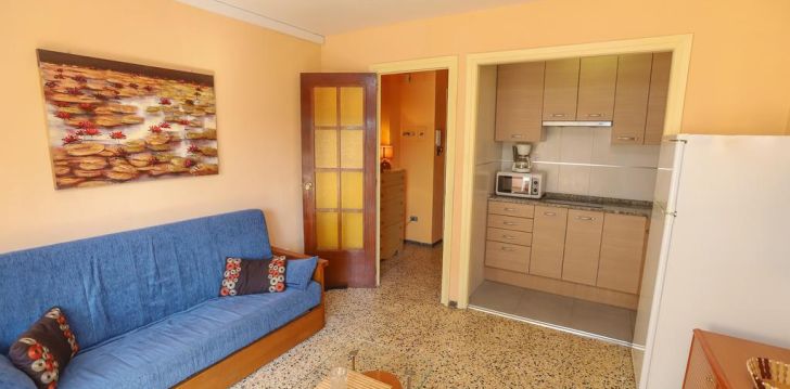 Vienkārša un izdevīga atpūta Kostadoradas piekrastē 3* CALIFORNIA APARTHOTEL! 8