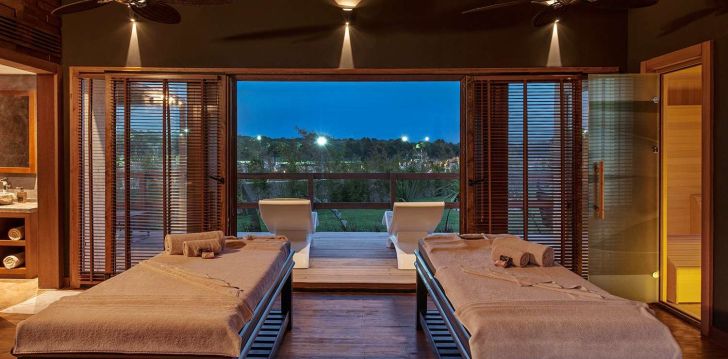 Tiem, kas alkst absolūtas greznības – VIP klases 5* REGNUM CARYA 5