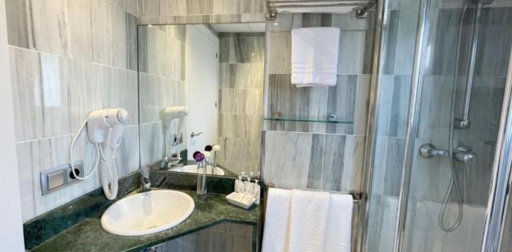 Mājīga atpūta Spānijas piekrastē 2* HOTEL TURISSA viesnīcā! 7