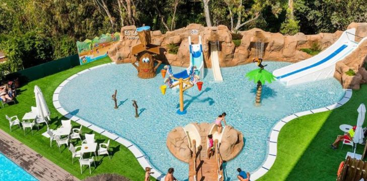 Ģimenes atpūta Kosta Bravā 3* viesnīcā ELS LLORERS APARTAMENTOS! 5