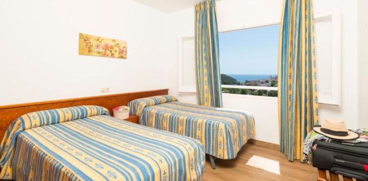 Ģimenes atpūta Kosta Bravā 3* viesnīcā ELS LLORERS APARTAMENTOS! 6