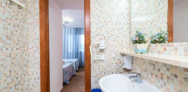 Ģimenes atpūta Kosta Bravā 3* viesnīcā ELS LLORERS APARTAMENTOS! 7
