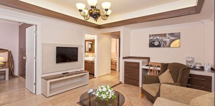 Ģimenes atpūta ar lielisku cenas un kvalitātes attiecību 5* CLUB PARADISO HOTEL & RESORT viesnīcā! 13