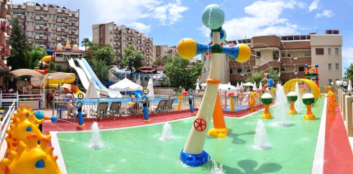 Ģimenes atpūta ar lielisku cenas un kvalitātes attiecību 5* CLUB PARADISO HOTEL & RESORT viesnīcā! 27
