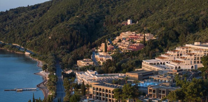 Izbaudiet Korfu salu tuvplānā — atpūtieties 5* viesnīcā MARBELLA CORFU! 4