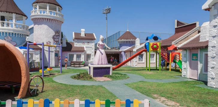 Saulainas un jūras piepildītas brīvdienas Turcijā, 5-zvaigžņu viesnīcā ROX RESORT HOTEL! 40