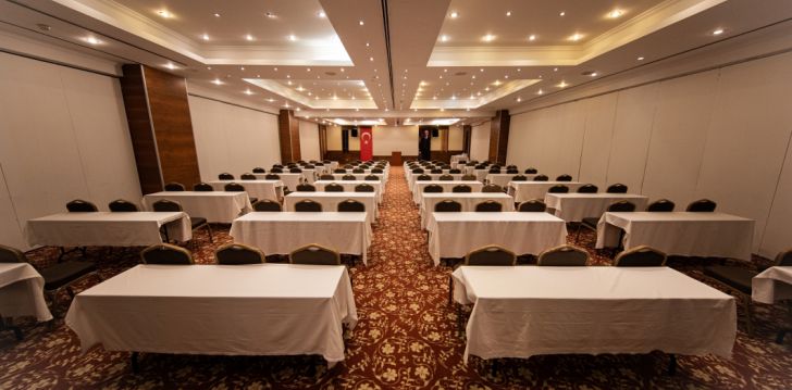 Saulainas un jūras piepildītas brīvdienas Turcijā, 5-zvaigžņu viesnīcā ROX RESORT HOTEL! 59