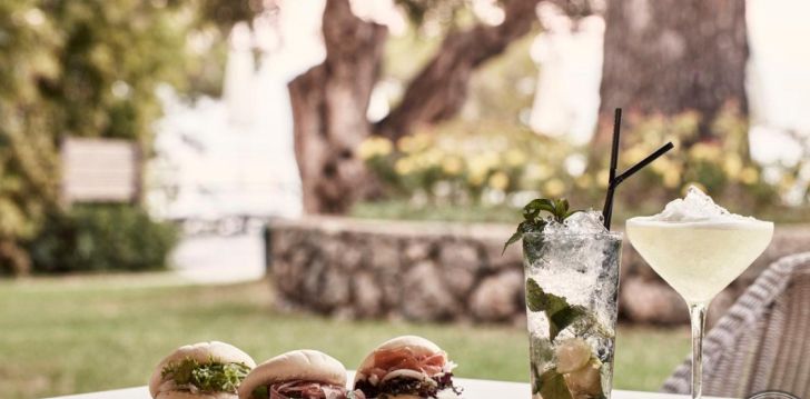 Saulainas brīvdienas Korfu salā, 5* KONTOKALI BAY RESORT & SPA viesnīcā! 26