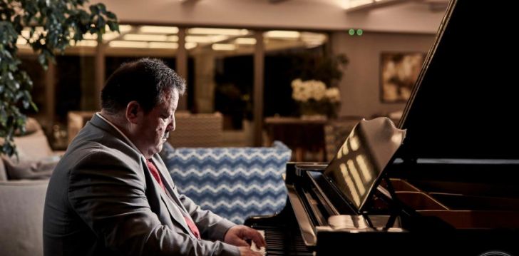 Saulainas brīvdienas Korfu salā, 5* KONTOKALI BAY RESORT & SPA viesnīcā! 30