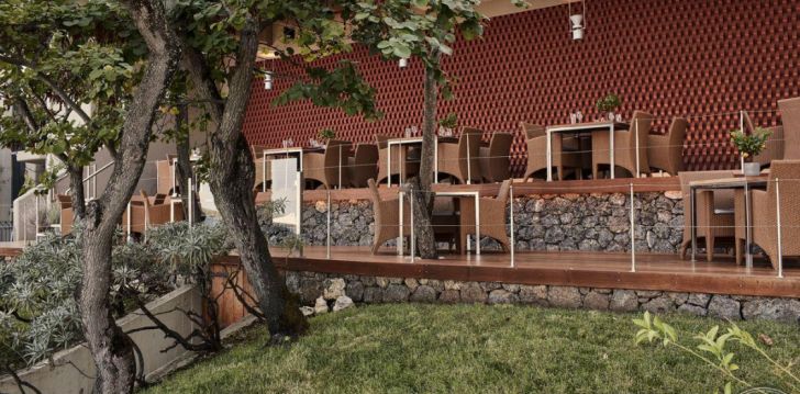Saulainas brīvdienas Korfu salā, 5* KONTOKALI BAY RESORT & SPA viesnīcā! 36