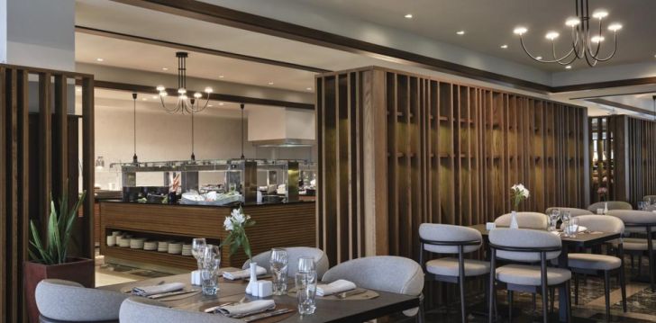 Saulainas brīvdienas Korfu salā, 5* KONTOKALI BAY RESORT & SPA viesnīcā! 63