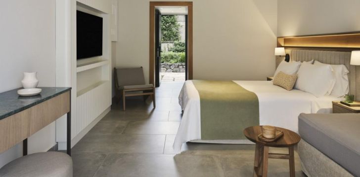 Saulainas brīvdienas Korfu salā, 5* KONTOKALI BAY RESORT & SPA viesnīcā! 70