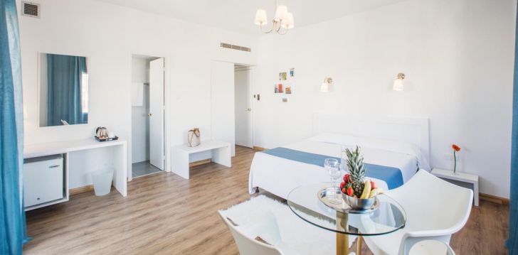Izbaudi siltu un mierīgu atvaļinājumu Kiprā, 3* viesnīcā MIKES KANARIUM CITY HOTEL! 17