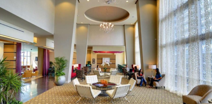 Dodieties aizraujošā piedzīvojumā uz Maiami un izbaudiet atpūtu 2* viesnīcā HAMPTON INN SUITES MIAMI DOWNTOWN! 15