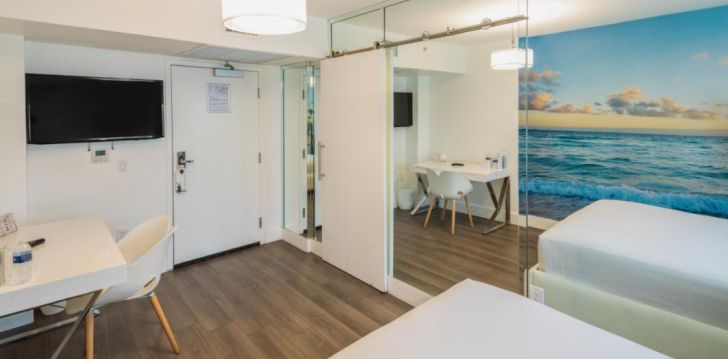 Siltuma un saules piepildīts Maiami un atpūta 3* viesnīcā PRESIDENT VILLA! 22