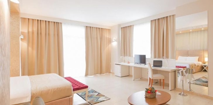 Izbaudiet mierpilnu atpūtu 150m no jūras 4* HORIZONT viesnīcā Durresā, Albānijā! 7