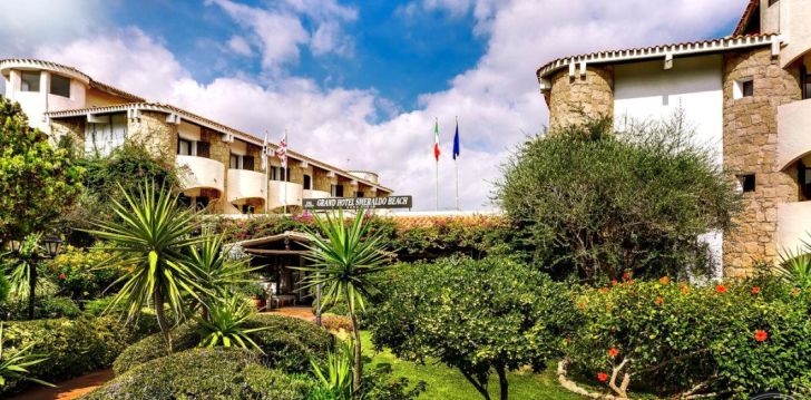 Atpūtieties Sardīnijas salas ziemeļos 4* GRAND HOTEL SMERALDO BEACH viesnīcā! 8