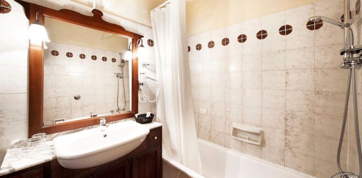 Atpūtieties Sardīnijas salas ziemeļos 4* GRAND HOTEL SMERALDO BEACH viesnīcā! 16