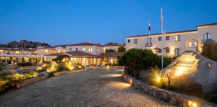 Izsmalcināta atpūta Sardīnijas ziemeļos 5* MANGIA'S SANTA TERESA viesnīcā! 13