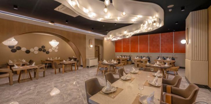Atpūta Turcijā – 5* viesnīcā ROYAL ATLANTIS ICON! 4