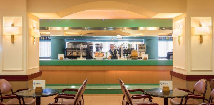 Ceļojums uz Spāniju – 4* viesnīcā H TOP ROYAL STAR LLORET! 5