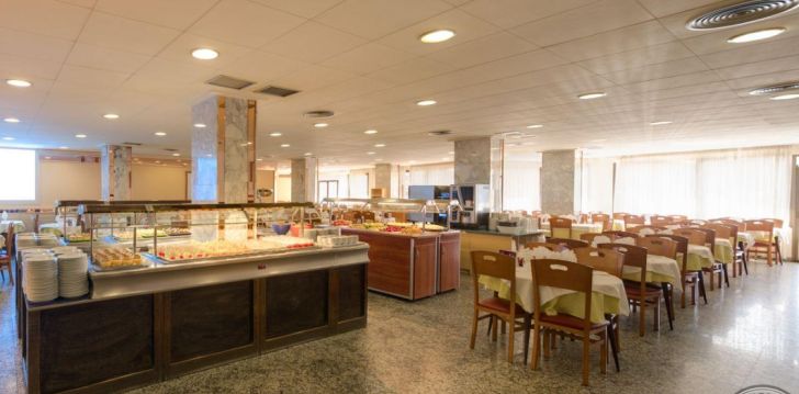 Ceļojums uz Spāniju – 4* viesnīcā H TOP ROYAL STAR LLORET! 19