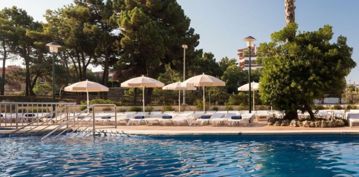 Ceļojums uz Spāniju – 4* viesnīcā H TOP ROYAL STAR LLORET! 4