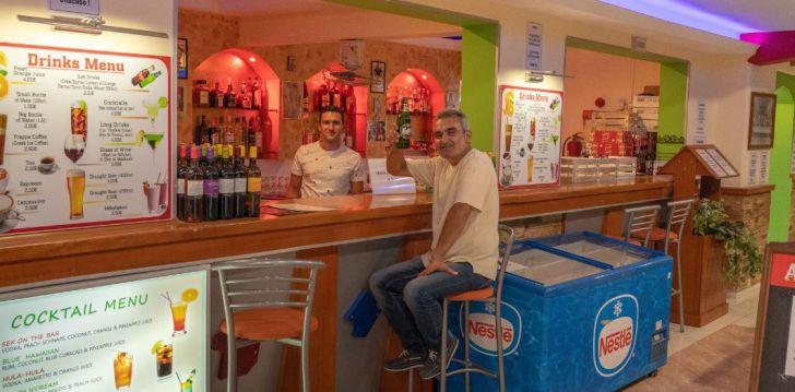 GRECIAN FANTASIA RESORT 2* - ekonomiska un izdevīga atpūtu netālu no pludmales Rodas salā, Grieķijā! 8