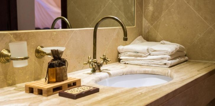 Ienirstiet sapņu brīvdienās Sardīnijas dienvidos 4* viesnīcā COSTA DEI FIORI! 11