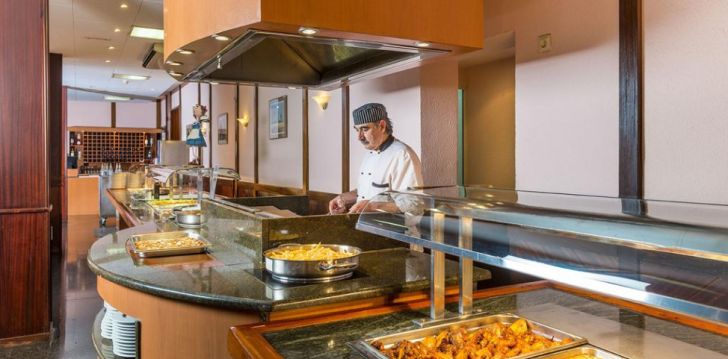 Ceļojums uz Spāniju – 3* viesnīcā GUITART ROSA (Adults Only)! 17