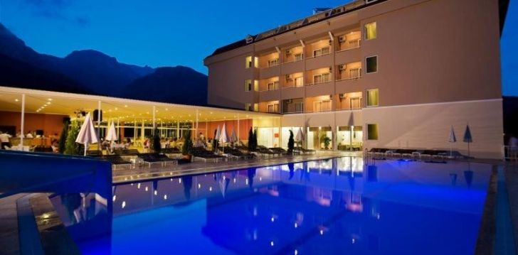 Ceļojums uz Turciju – kalnu ieskauto viesnīcu CASTLE PARK HOTEL! 3