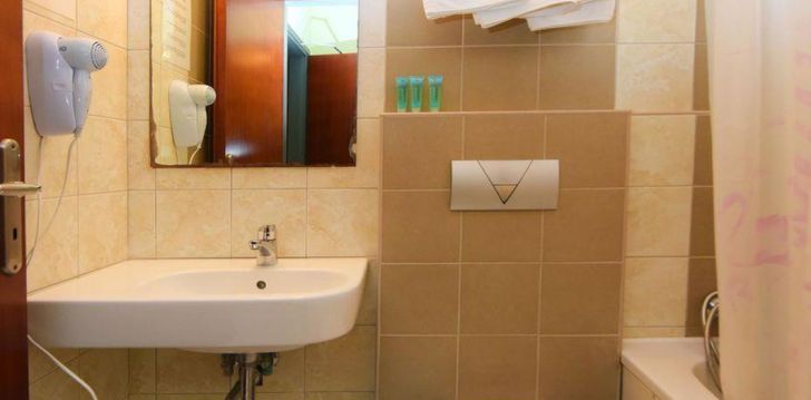 Atpūta Grieķijā – 3* viesnīcā ESMERALDA HOTEL RHODES! 19