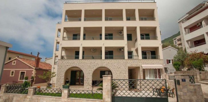 Atpūta Melnkalnē – 3* viesnīcā GUESTHOUSE MEDIN! 4