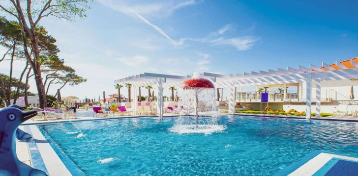 Atpūta Melnkalnē – 4* viesnīcā AZUL BEACH RESORT MONTENEGRO BY KARISMA! 5
