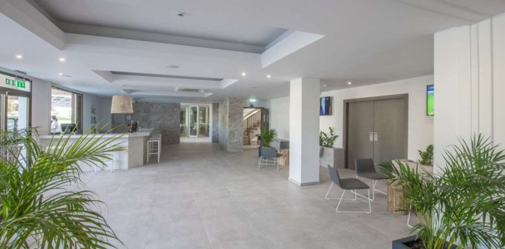 Atpūta Kiprā – 4* viesnīcā NARCISSOS WATERPARK! 8