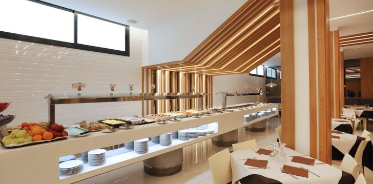 Ceļojums uz Spāniju – 3* viesnīcā HOTEL BRASIL! 21