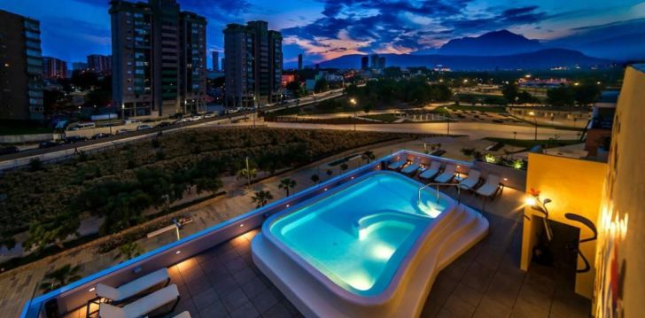 Ceļojums uz Spāniju – 4* viesnīcā HOTEL CARLOS I! 5