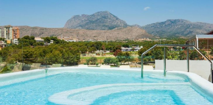 Ceļojums uz Spāniju – 4* viesnīcā HOTEL CARLOS I! 11