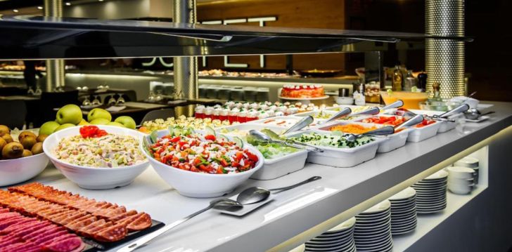 Ceļojums uz Spāniju – 4* viesnīcā HOTEL CARLOS I! 18