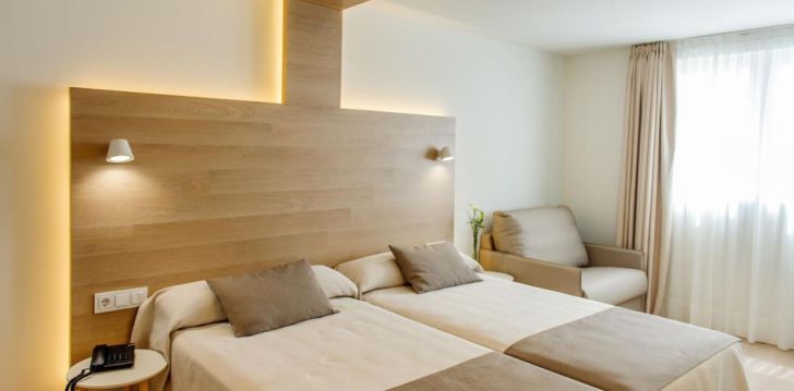 Ceļojums uz Spāniju – 4* viesnīcā HOTEL CARLOS I! 4