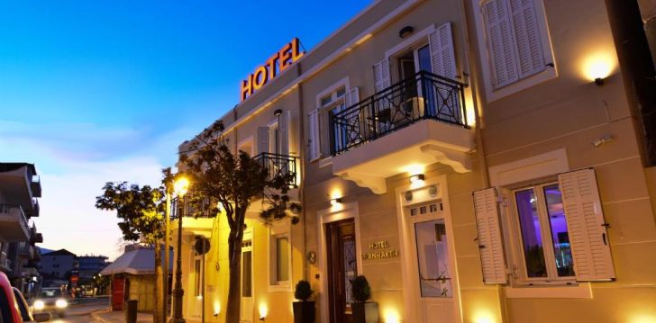 Atpūta Grieķijā – 3* viesnīcā KYANI AKTI HOTEL! 1