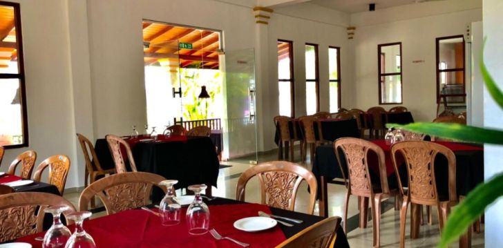 Atpūta Šrilankā – 3* viesnīcā SUNDOWNERS HOTEL! 10