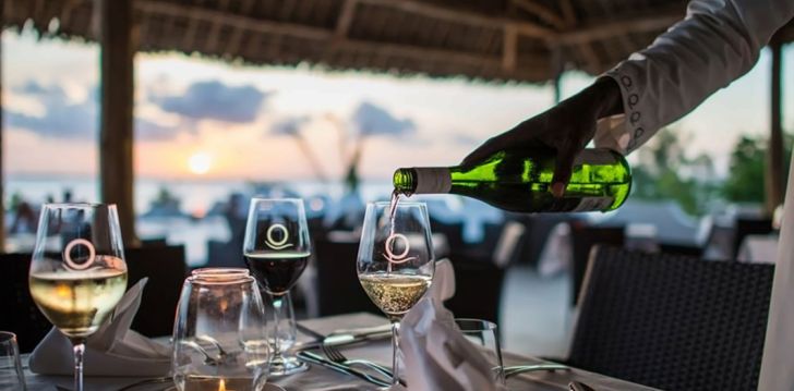 Atpūta Tanzānijā – 5* viesnīcā ISARAYA LUXURY OVER WATER VILLAS! 16