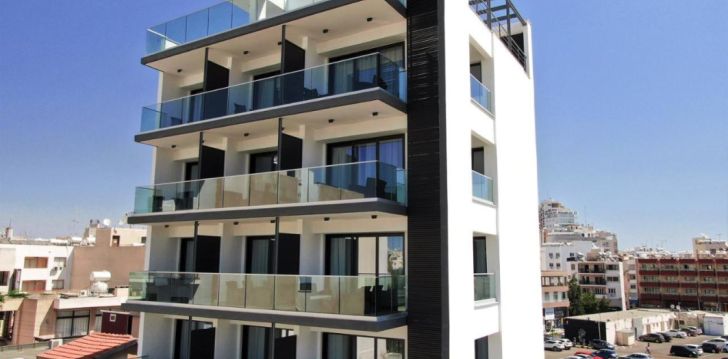 Atpūta Kiprā – 3* viesnīcā JIMMY'S SUITES! 24
