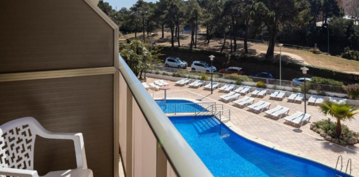 Ceļojums uz Spāniju – 4* viesnīcā H TOP ROYAL STAR LLORET! 32