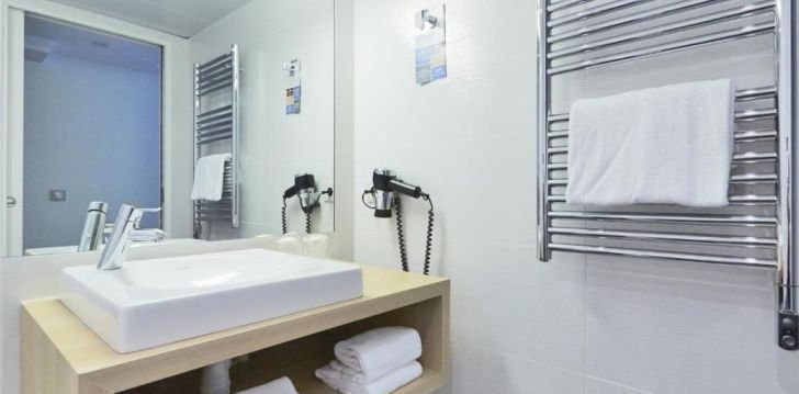 Romantiskas brīvdienas Parīzē viesnīcā KYRIAD PARIS! 14