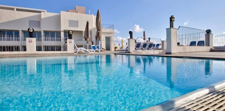 Kvalitatīvas brīvdienas saulainajā Maltā 4* HOTEL SANTANA! 3