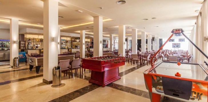 Baudiet ekonomisku atpūtu 3* BLUESEA MONTEVISTA HAWAI Kostabravā, Spānijā! 24